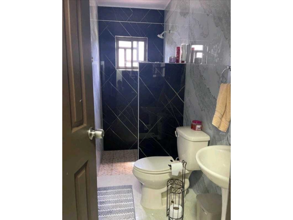 VENDO CASA EN DAVID, COQUITO, SAN PABLO, 600MTS2 - 4