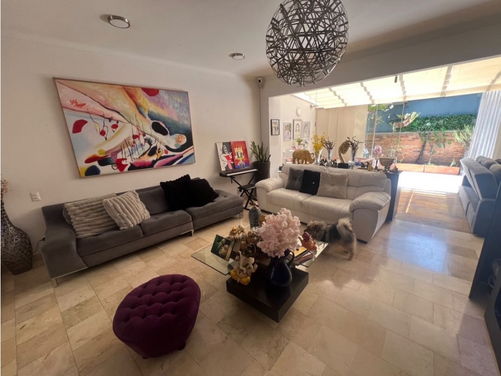 VENDO CASA EN EL POBLADO — foto 2