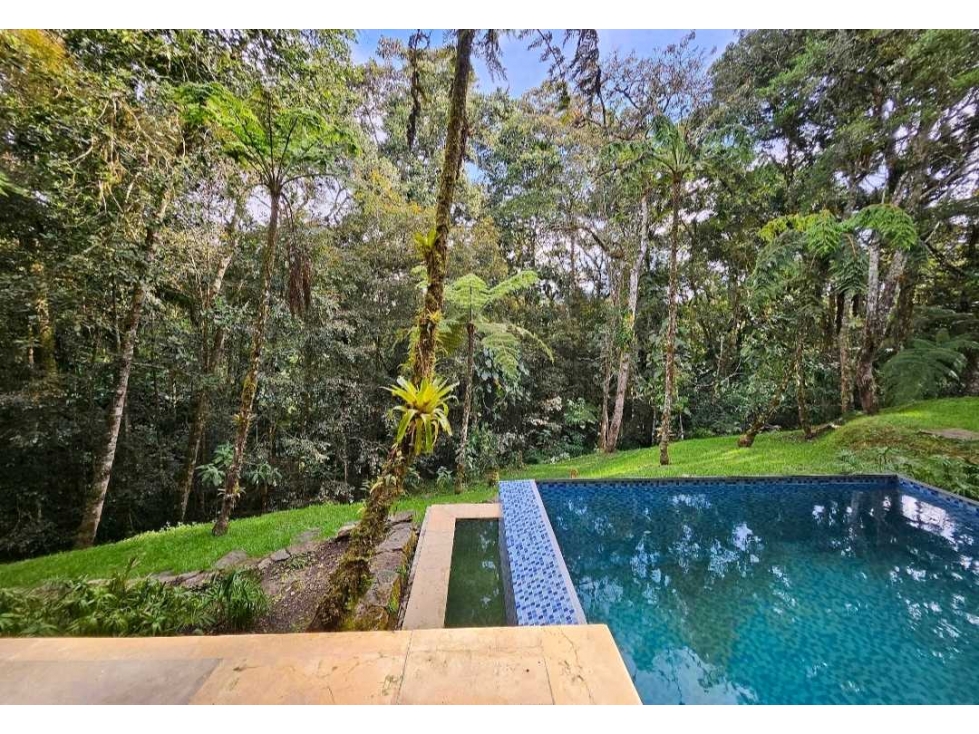 VENTA DE CASA EN EL ALTO DE LAS PALMAS CON PISCINA PRIVADA. — foto 2