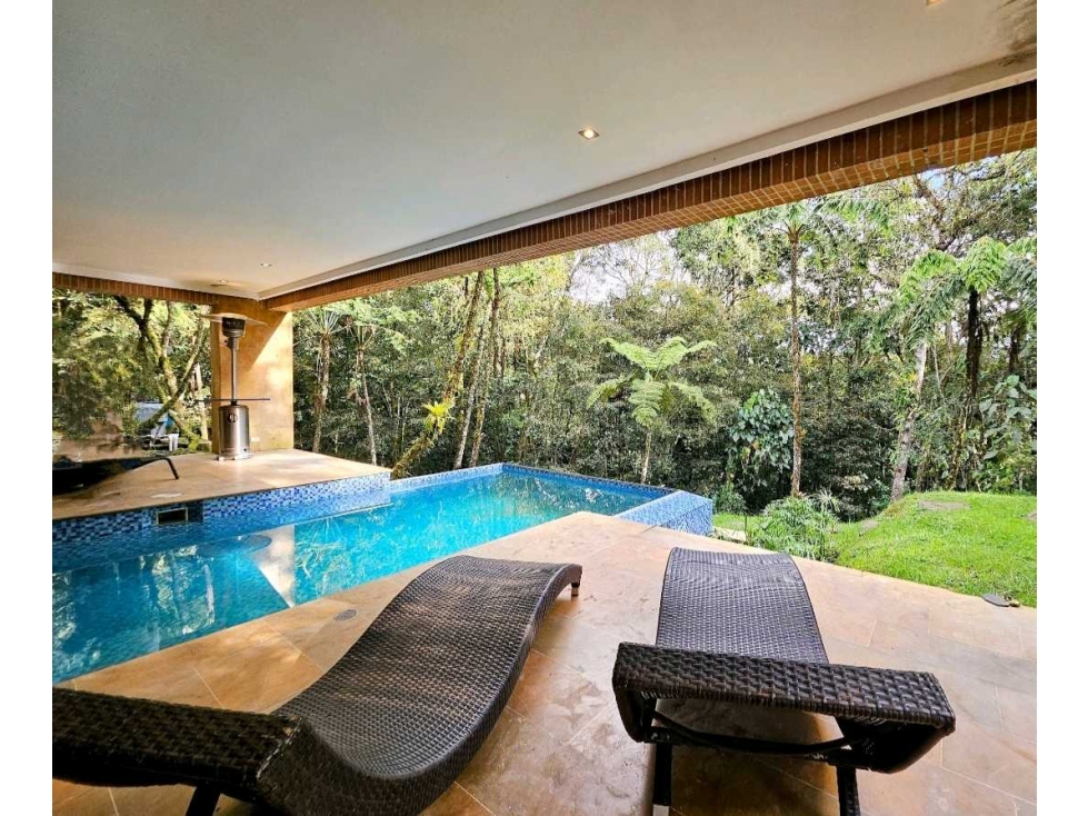 VENTA DE CASA EN EL ALTO DE LAS PALMAS CON PISCINA PRIVADA. — foto 3