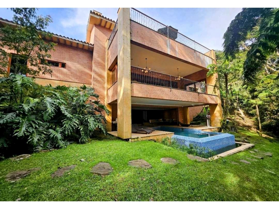 VENTA DE CASA EN EL ALTO DE LAS PALMAS CON PISCINA PRIVADA. — foto 4