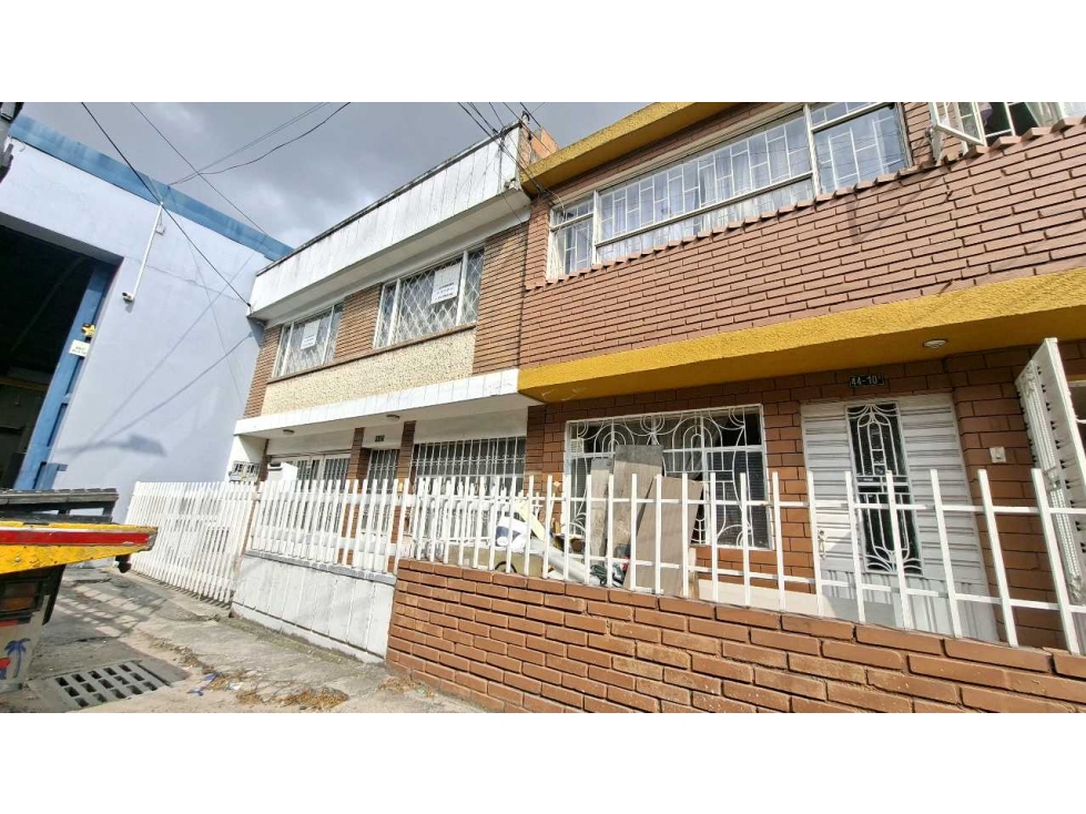 VENDO CASA EN EL BARRIO CASABLANCA DE KENNEDY EN BOGOTA — foto 3