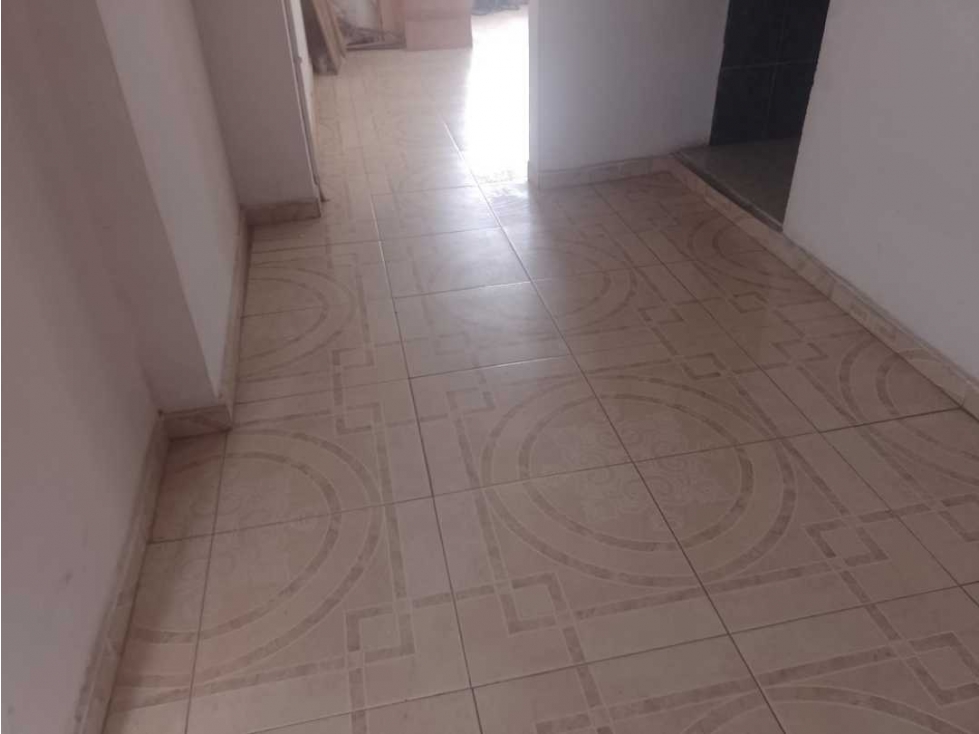 VENDO CASA EN EL BARRIO MUNICIPAL DE 3 PISOS CALI — foto 6