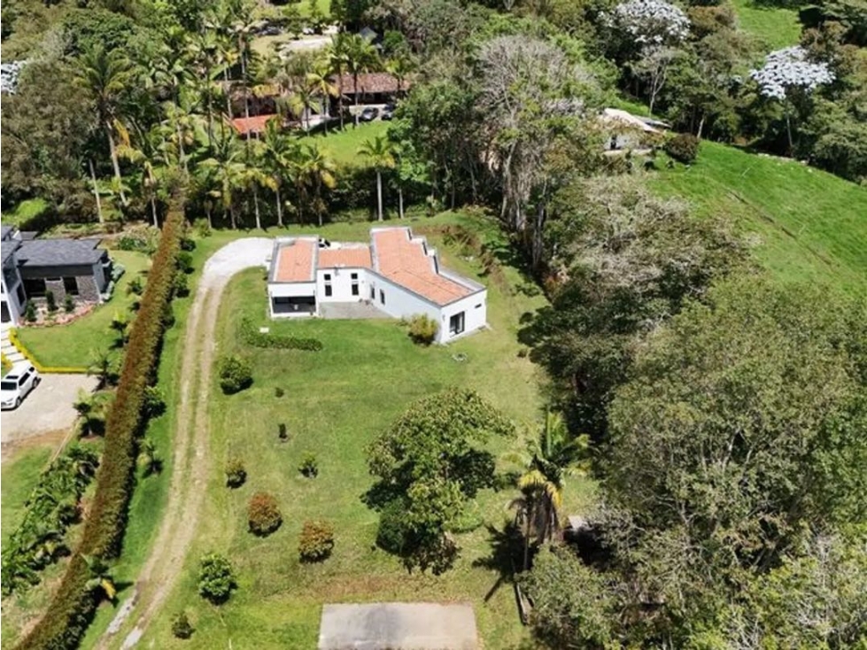 Vendo casa en el encanto Rionegro