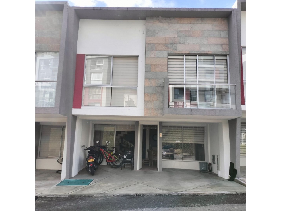 VENDO CASA EN EL NORTE ARMENIA