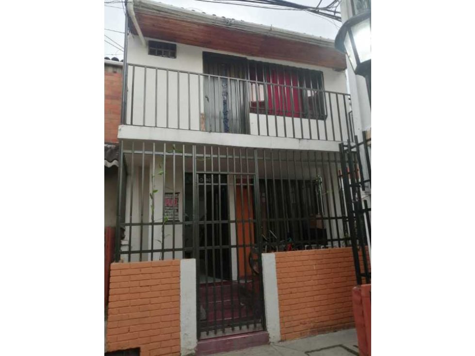 Vendo casa en el norte de cali villa del prado