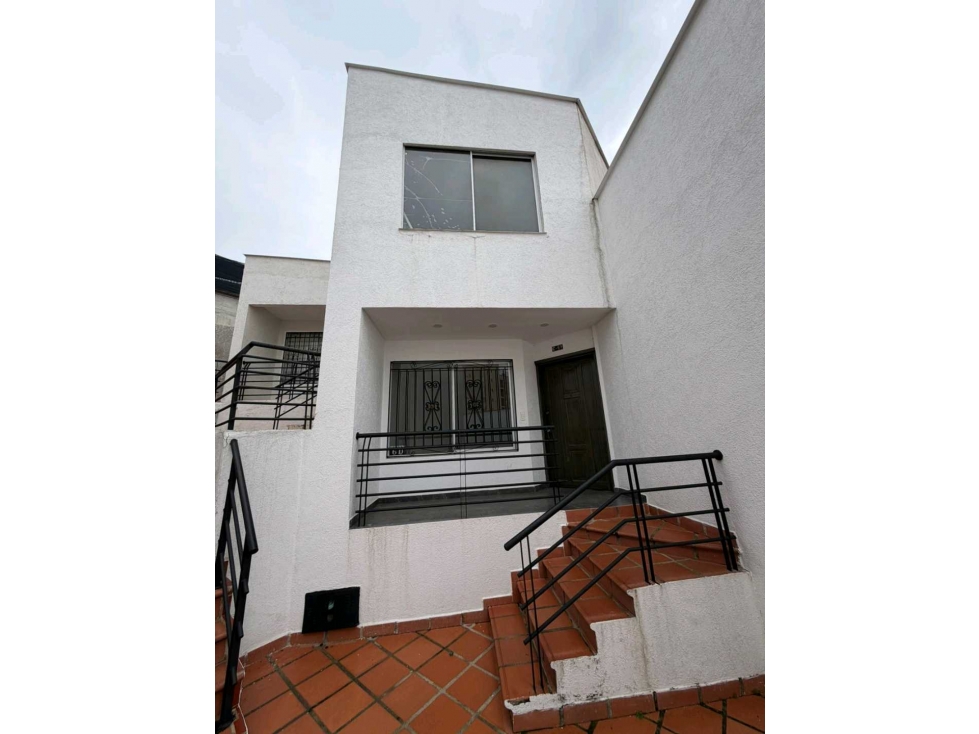VENDO CASA EN EL NORTE DE CALI /TERRAZAS DE CHIPICHAPE W9818745 SR
