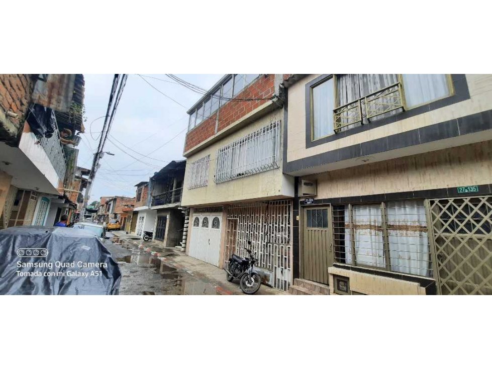 Vendo casa en el oriente de cali barrio bonilla aragon 3 pisos indeap