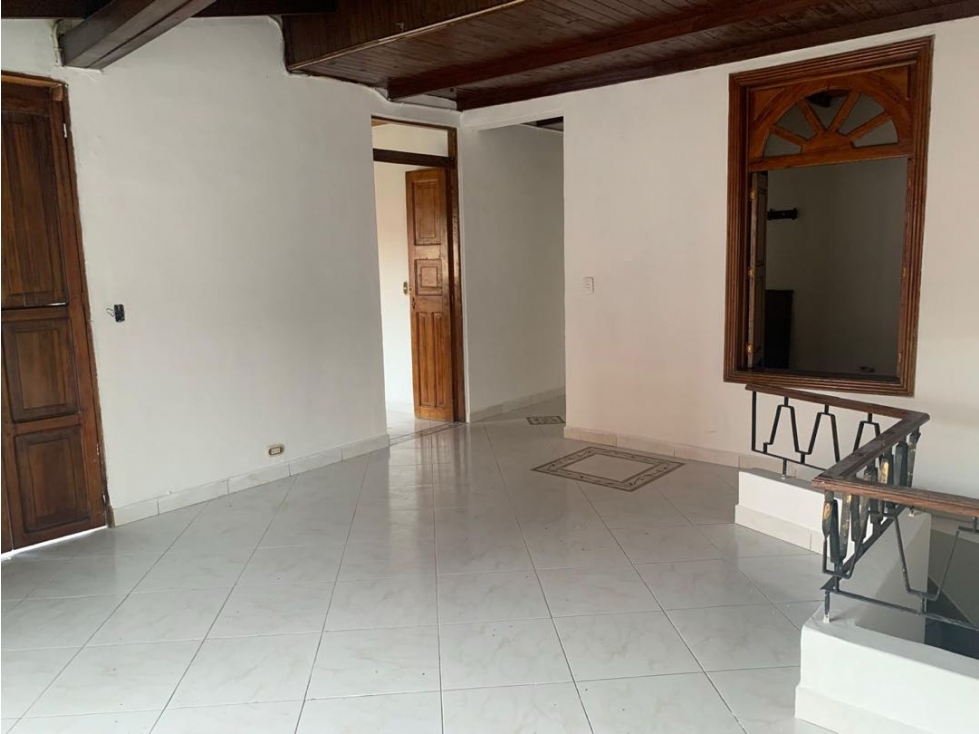 Vendo casa en El Salvador cerca a todo — foto 2