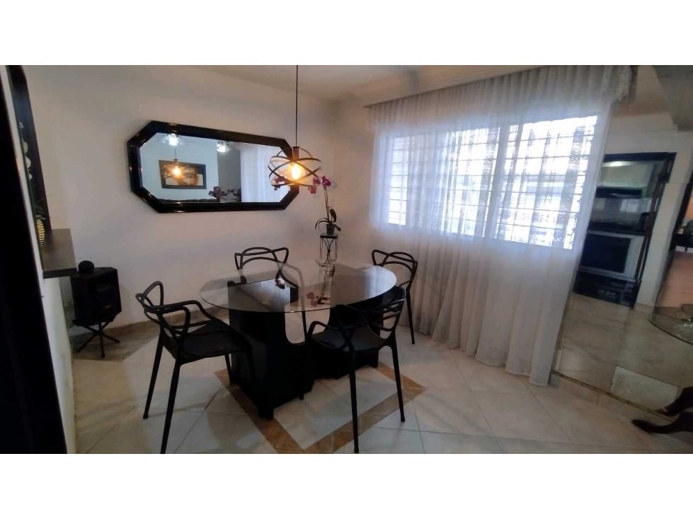 VENDO CASA EN EL SALVADOR, SEGUNDO PISO CON TERRAZA — foto 2