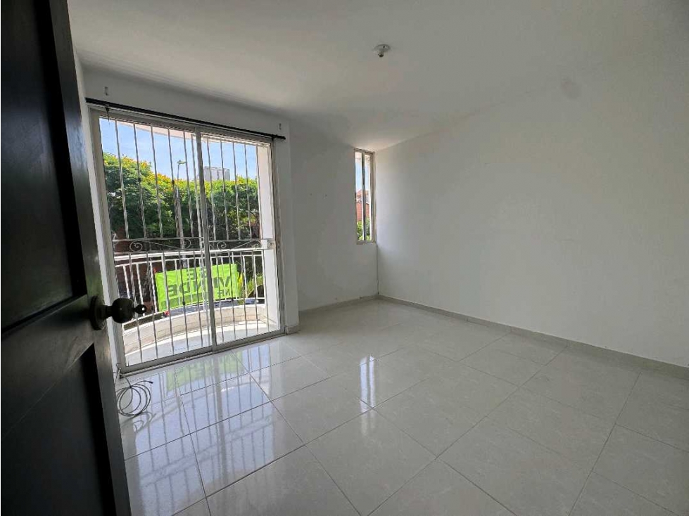 Vendo casa en el sur de cali barrio valle lili vehicular — foto 3