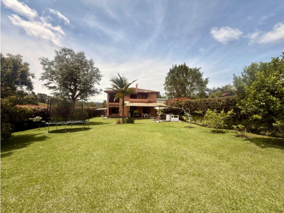 Vendo Casa en Envigado, Alto del Escobero