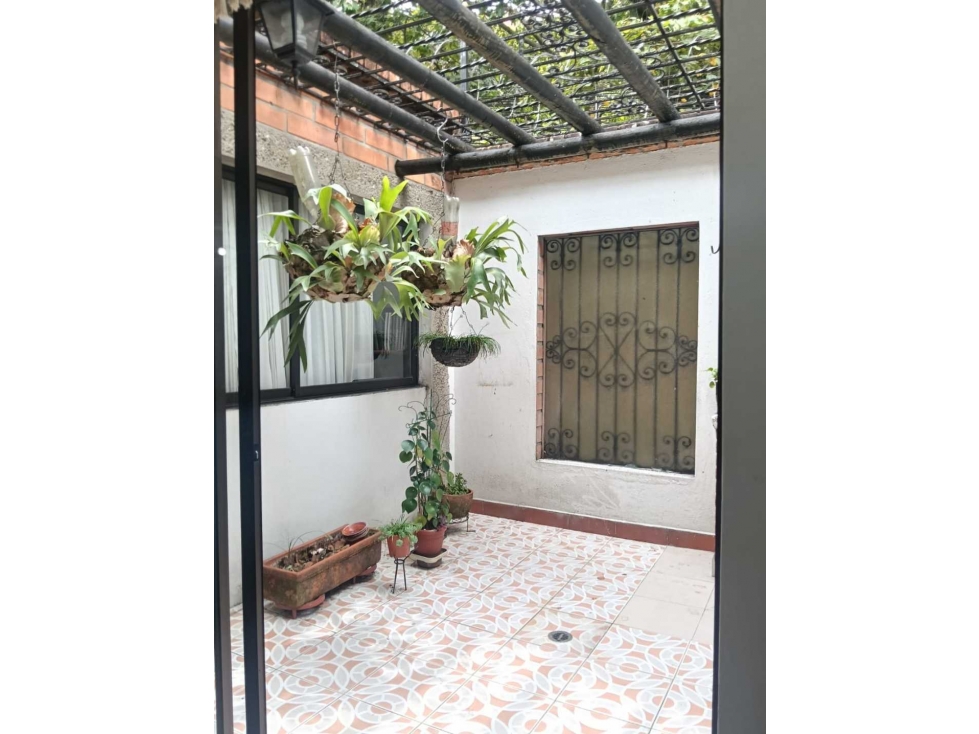 Vendo casa en Envigado cerca a city plaza — foto 6
