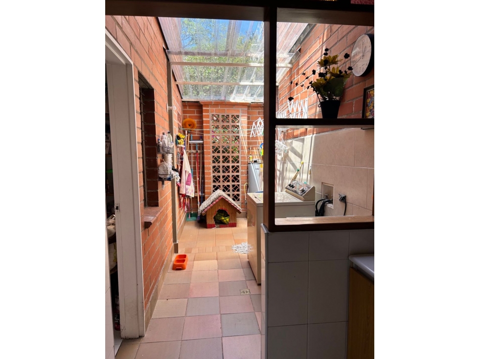 Vendo casa en envigado - loma del chocho — foto 4