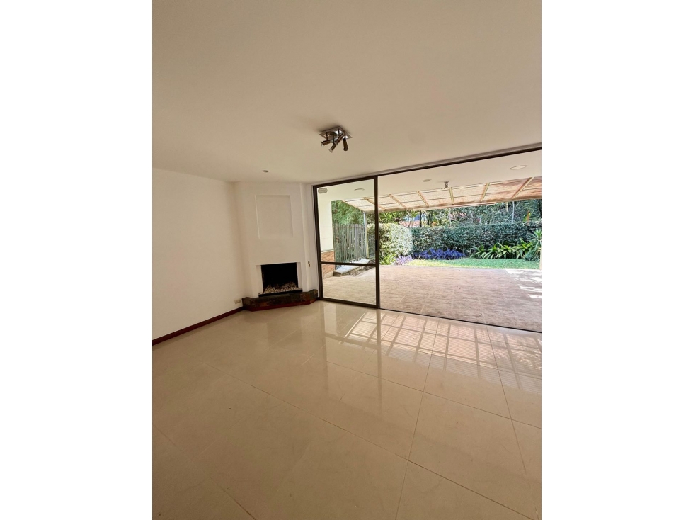 VENDO CASA EN ENVIGADO LOMA DEL CHOCHO CERCA A TERRACINA — foto 5
