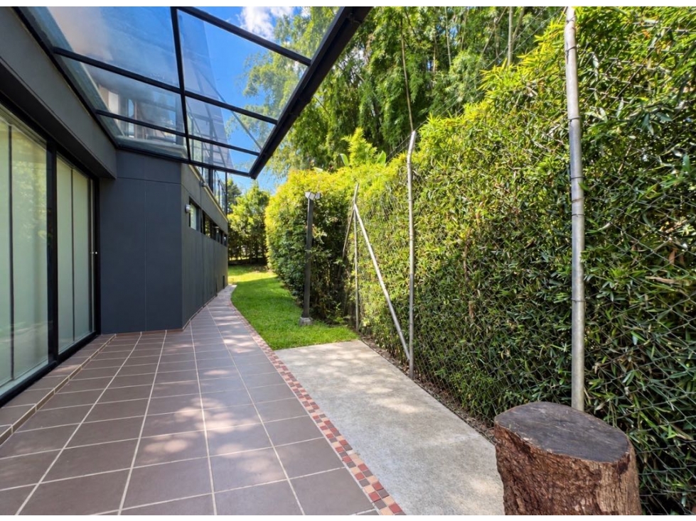 VENDO CASA EN ENVIGADO SECTOR LOMA DEL ATRAVESADO — foto 6