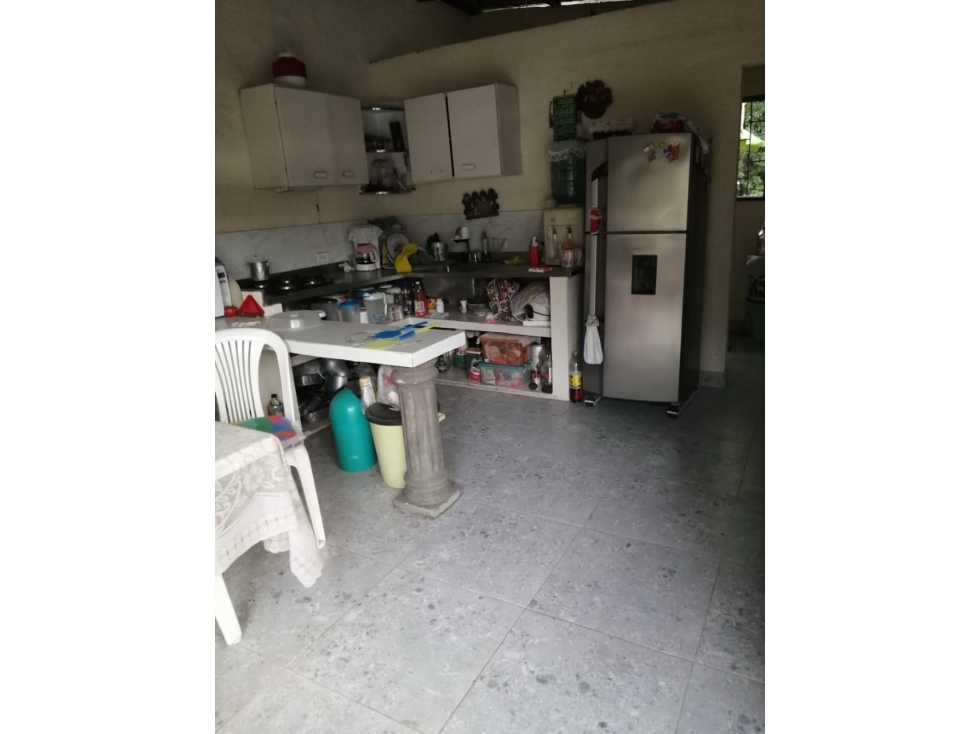 Vendo casa en Honda/b. Versalles-lote:347Ms-147Ms const.servicios-YG - 2