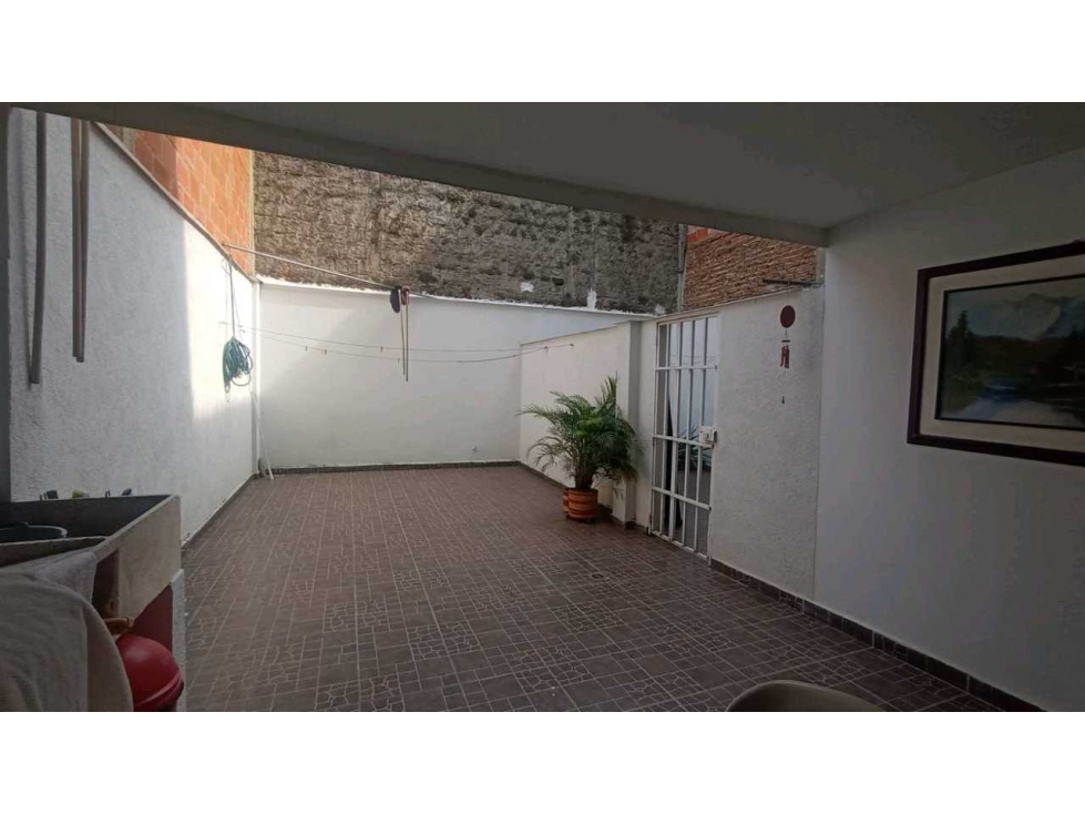 Vendo casa en Jamundí bifamiliar de 480m2 en barrio la pradera YG — foto 2
