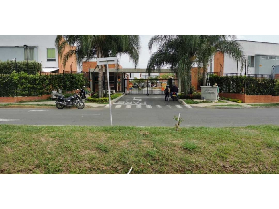 Vendo casa en jamundi cinco soles unidad sol del campo