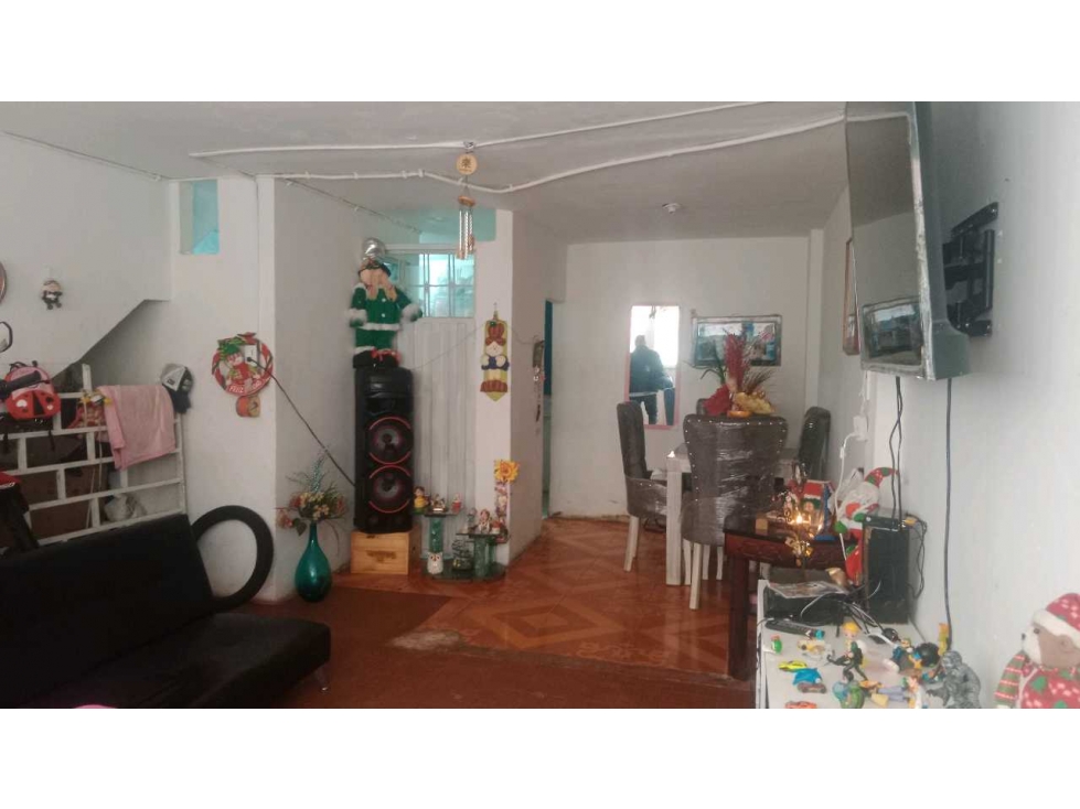 VENDO CASA RENTABLE EN KENNEDY BARRIO SAN CARLOS BOGOTA — foto 4