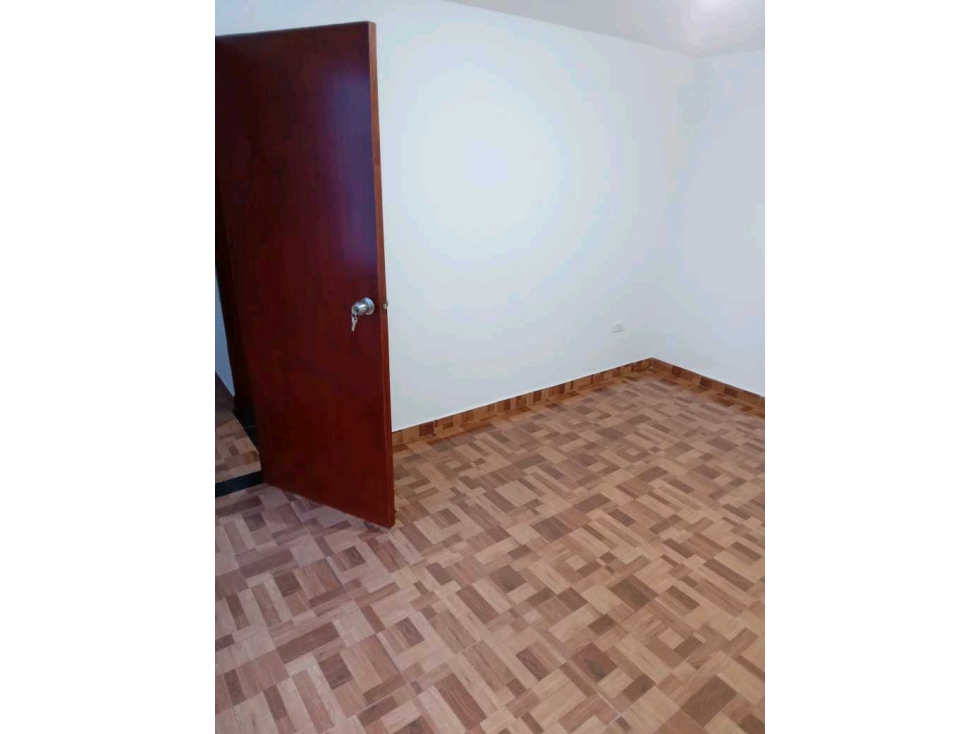 VENDO CASA EN RENTABLE EN KENNEDY CENTRAL BOGOTA — foto 4
