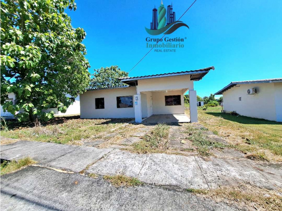 VENDO CASA 3HABITACIONES Y DOS BAÑOS LA ARBOLEDA