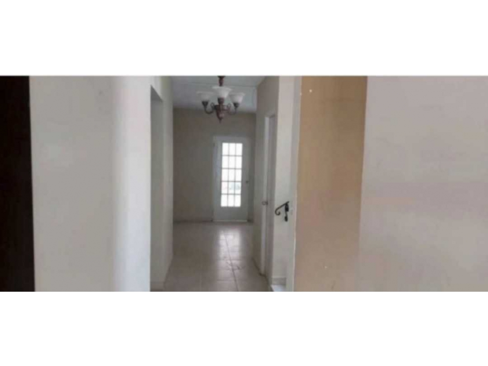 VENDO CASA EN LA CHORRERA ALTOS DE MARIA LETICIA 3R — foto 2
