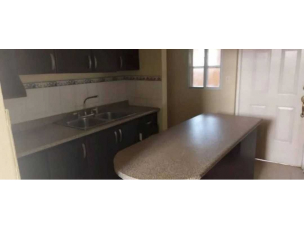 VENDO CASA EN LA CHORRERA ALTOS DE MARIA LETICIA 3R — foto 3