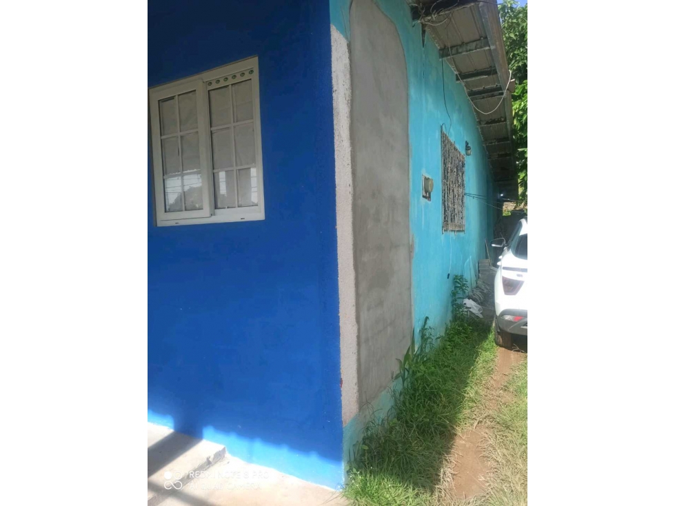 VENDO CASA EN LA CHORRERA BARRIADA MARIA LETICIA 4R (DMFS) - 4
