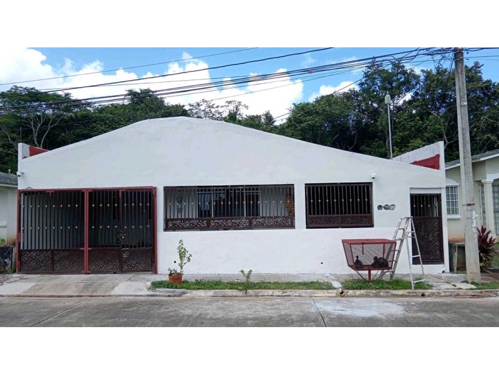 VENDO CASA EN LA CHORRERA BARRIDAQUINTAS DEL PACÍFICO