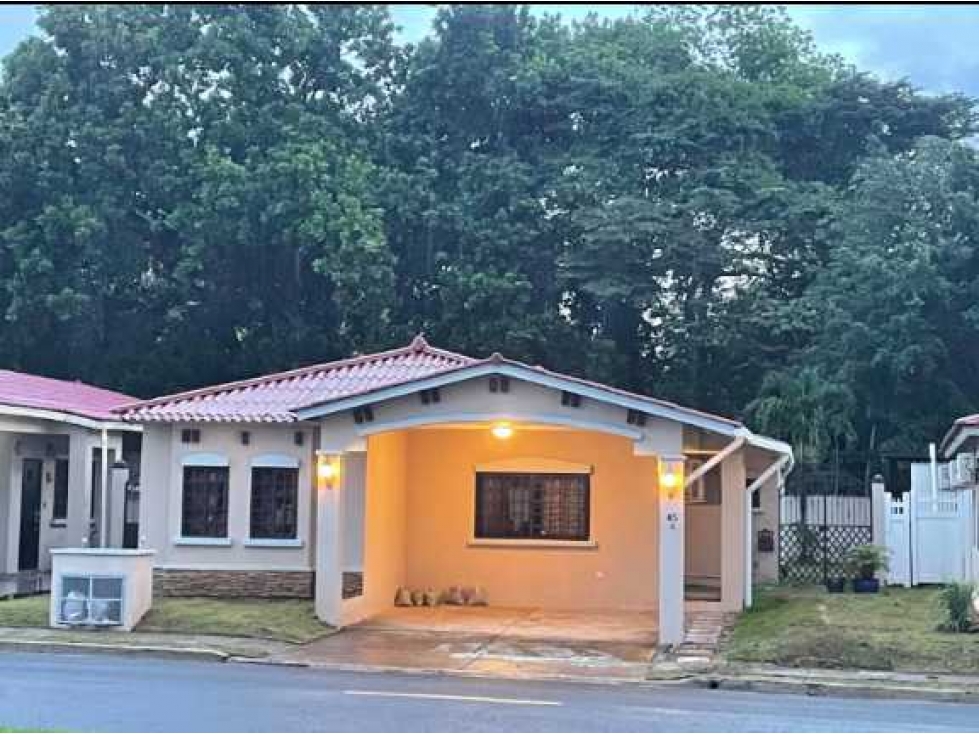 VENDO CASA EN LA CHORRERA COSTA VERDE THE HILLS SUMMER HILLS 3R - 1