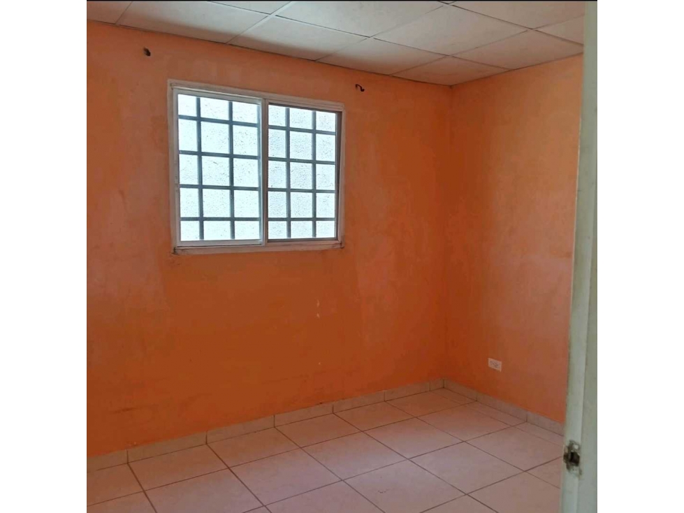 VENDO CASA EN LA CHORRERA LA MENDOZA BARRIADA SUNSET COUNTRY CLUB — foto 4