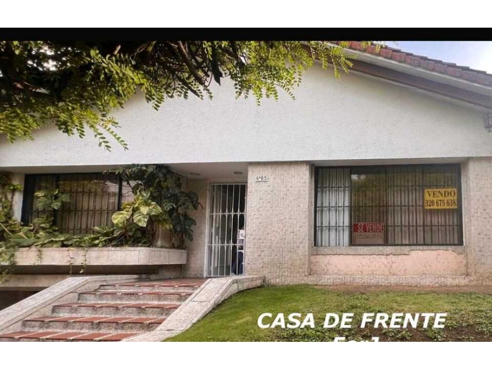 Vendo casa en la flora