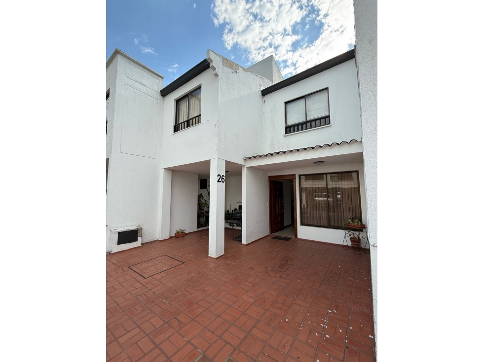 VENDO CASA EN LA HACIENDA SUR DE CALI — foto 2