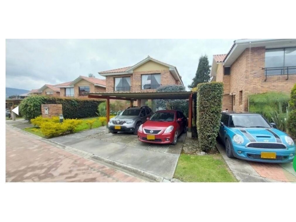 Vendo Casa en la Milla de Oro Cajicá-281Mtrs-$1360Mlls-YG
