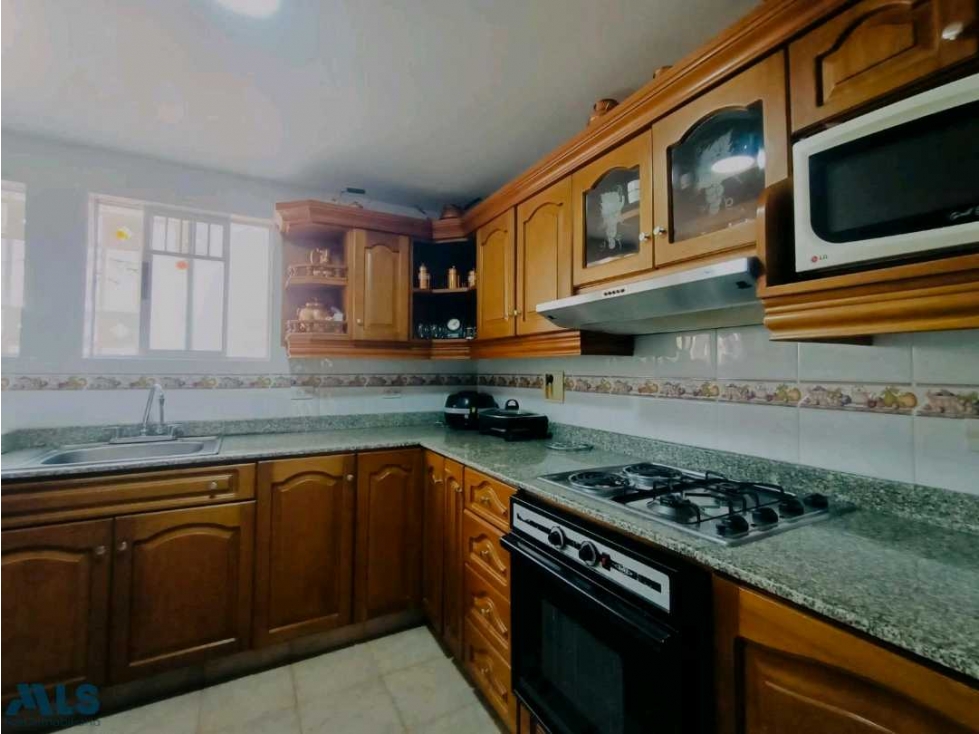 VENDO CASA EN LA MOTA — foto 2