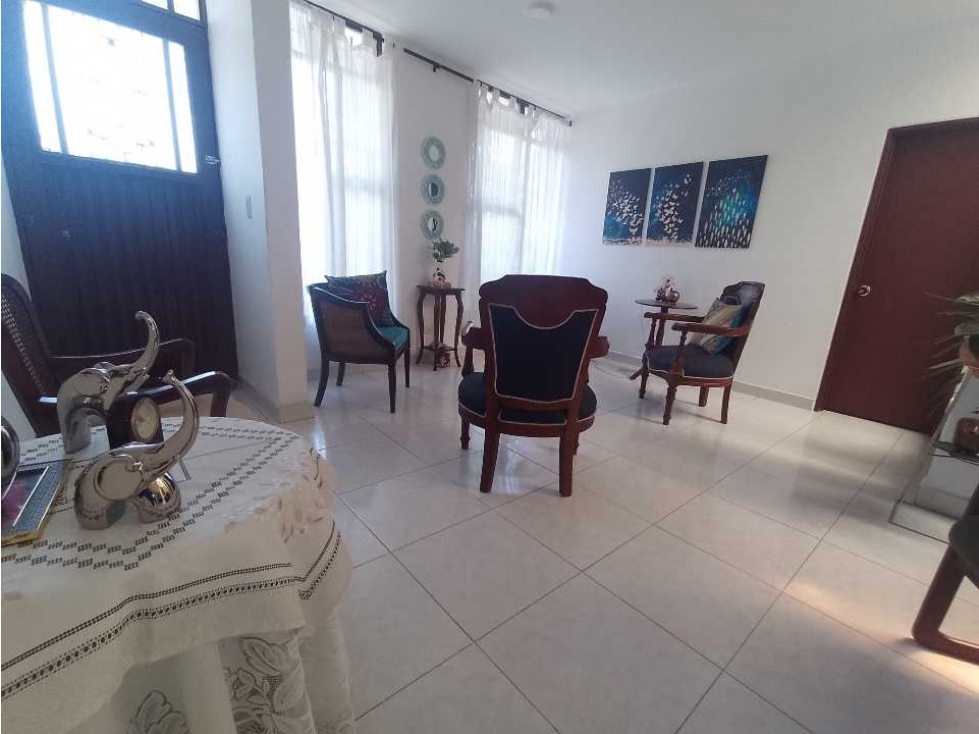 VENTA CASA EN CALI BARRIO LOS CAMBULOS