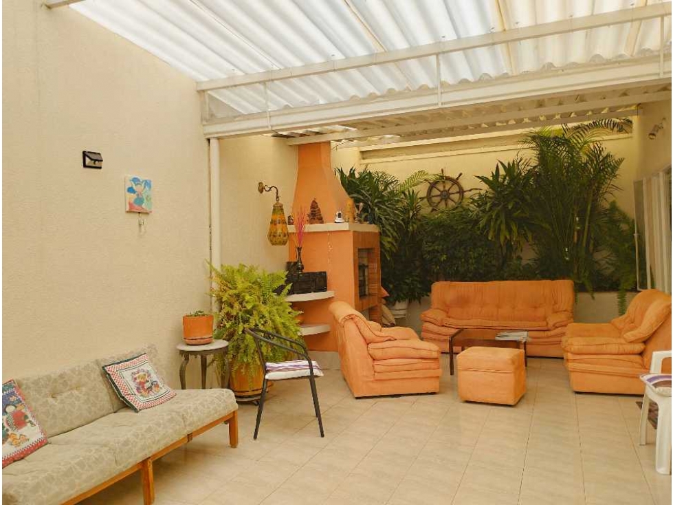 VENDO CASA en el Batan-Bogotá, 5 habitaciones,terraza-$1.350Mlls-YG — foto 3