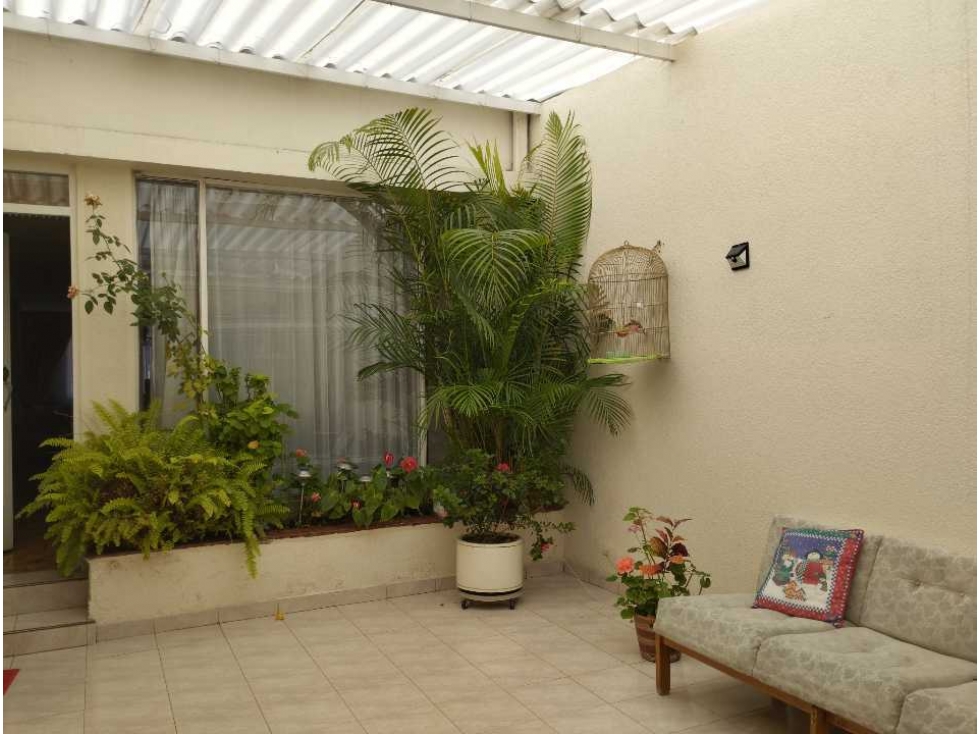 VENDO CASA en el Batan-Bogotá, 5 habitaciones,terraza-$1.350Mlls-YG — foto 4