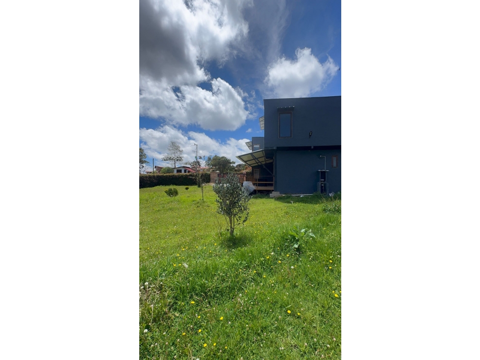 Vendo casa en Medellín vereda Santa Elena sector el plan — foto 3