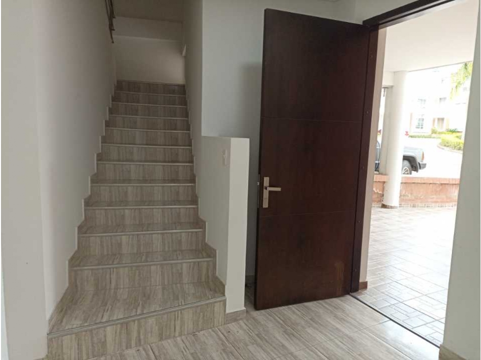 Vendo Casa en Pacho hermosa y amplia - 2