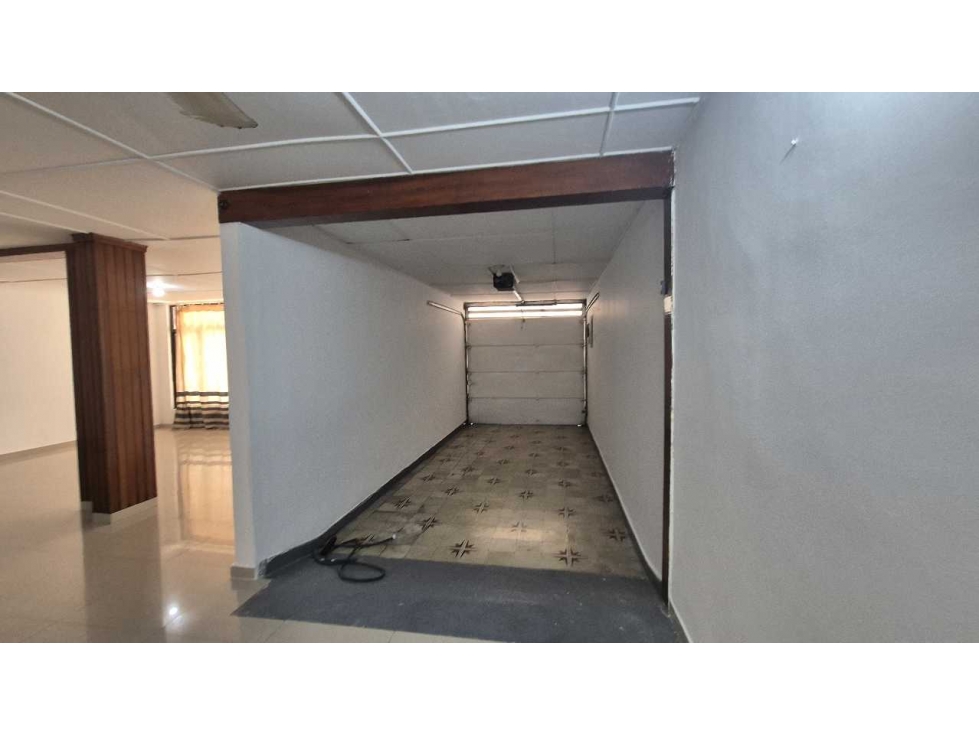 Buscando casa de inversión y vivienda al tiempo en paraíso - 3