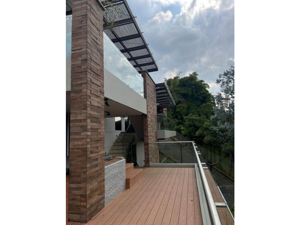 VENDO CASA EN PARCELACIÓN ALTOS DE LAS BRISAS EN SABANETA — foto 5