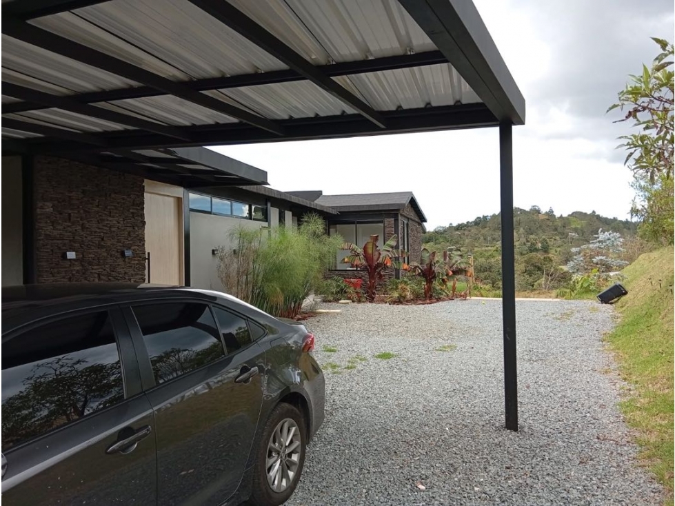 VENDO CASA EN PARCELACIÓN. INGRESO POR ALTO DE ESCOBERO Y PALMAS — foto 5
