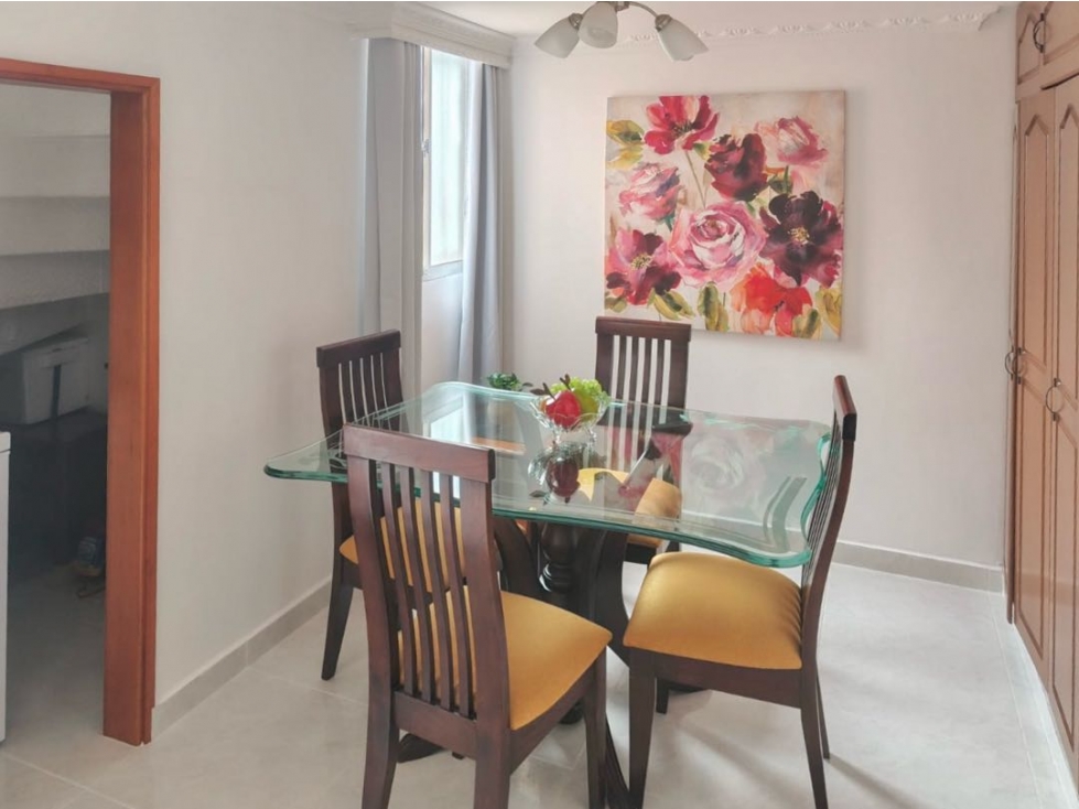 VENDO CASA EN PISO Y MEDIO EN NIQUIA, UNIDAD EL CARMEL