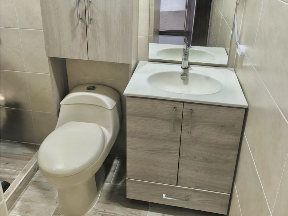 VENDO CASA EN PISO Y MEDIO EN NIQUIA, UNIDAD EL CARMEL — foto 5