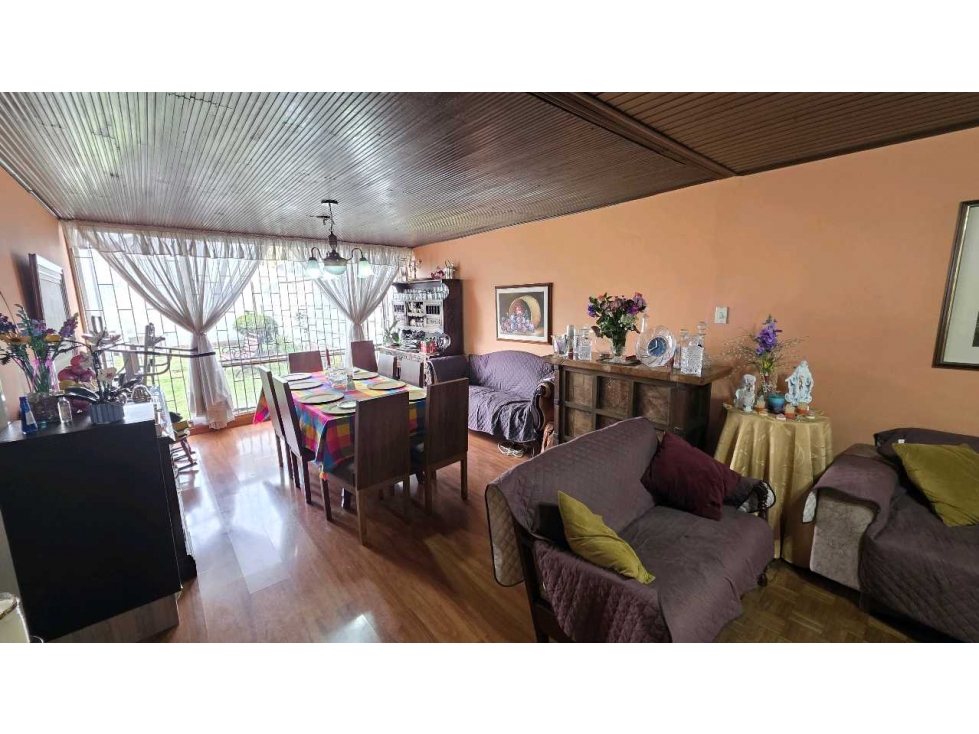 VENDO CASA EN PONTEVEDRA CON.POTENCIAL Y USO ISTITUCIONAL (IC) — foto 5