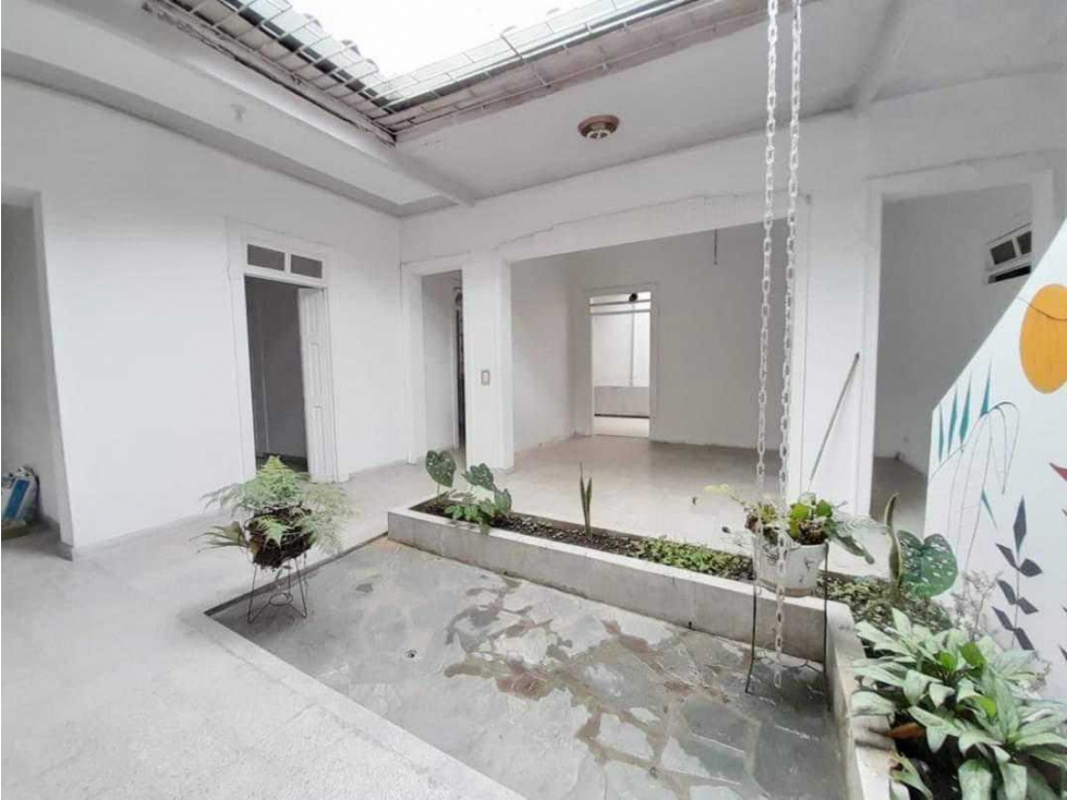 VENDO CASA EN PRADO CENTRO IDEAL PARA CENTROS CULTURALES O VIVIENDA — foto 3