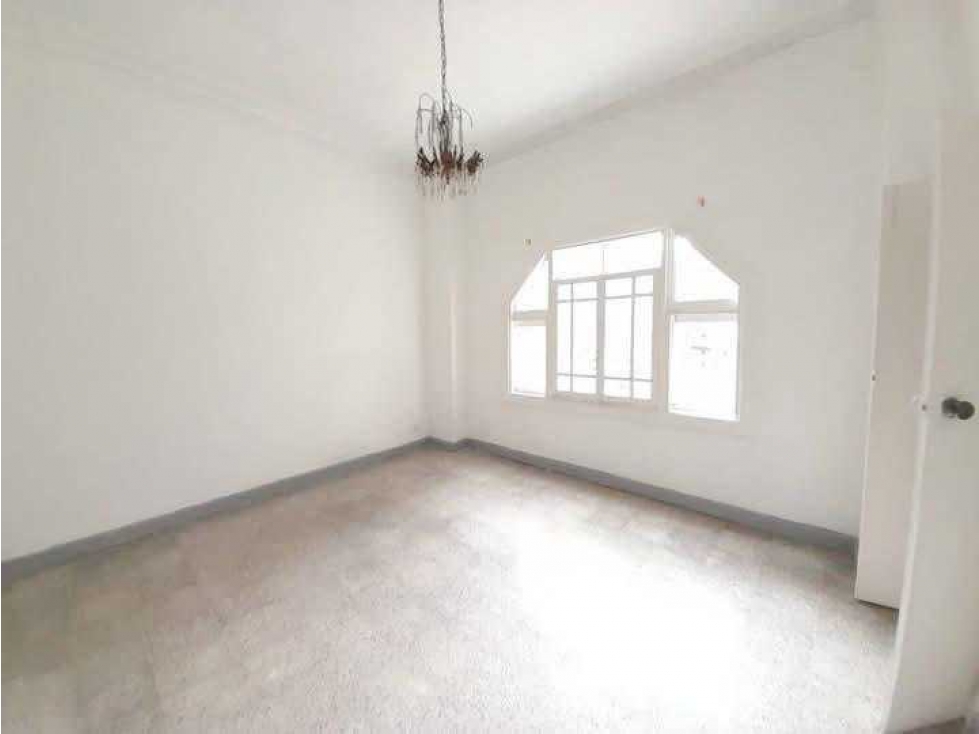 VENDO CASA EN PRADO CENTRO IDEAL PARA CENTROS CULTURALES O VIVIENDA — foto 4