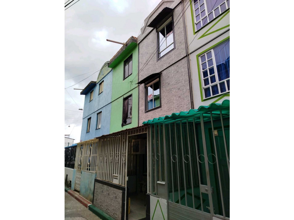 VENDO CASA EN QUINTAS DE SANTA ANA SOACHA - 2